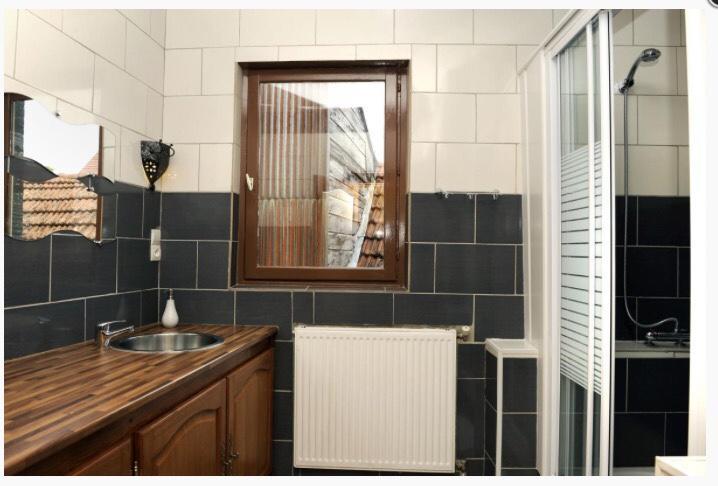 Chambre D'Hotes Anzi Arcis-sur-Aube Pokoj fotografie